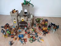 Playmobil Ritterburg mit viel Zubehör Nordrhein-Westfalen - Schlangen Vorschau