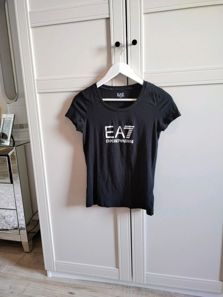 Ea7 Emporio Armani T-shirt schwarz weiss Basic Gr. XS in Halle