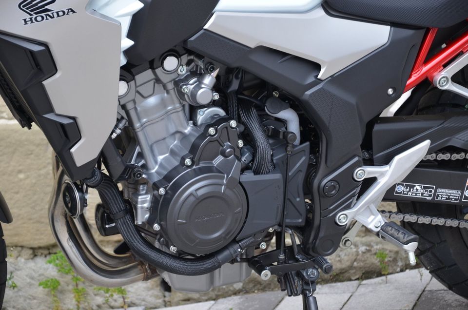 HONDA CB 500 X EURO 5 ABS PC64  A2 erst 4.100 KM 1. Hand DEUTSCH in Obersontheim