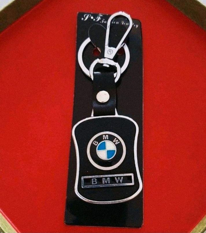Neue Schlüsselanhänger BMW in Hockenheim