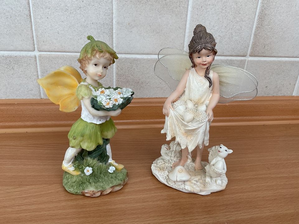 2 Deko Figuren Elfen Elfenfiguren Feen Elben Blumenkinder in Diedorf