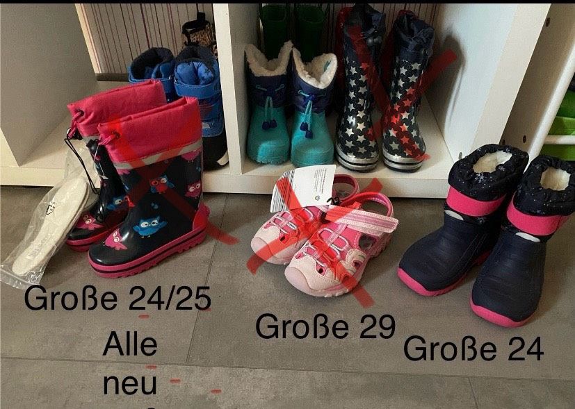 Kinder Schuhen teilweise neu und Marken dabei ( G. 21/35) in Krefeld