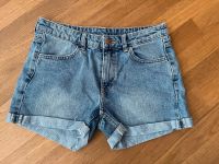 Regular Waist Jeans Shorts gr. 36 H&M Nordrhein-Westfalen - Ratingen Vorschau