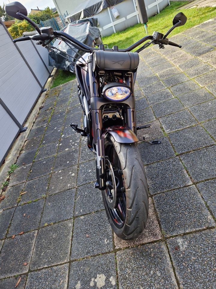 Harley Davidson Nightrod Spezial Custom Spezial Umbau in Frankfurt am Main