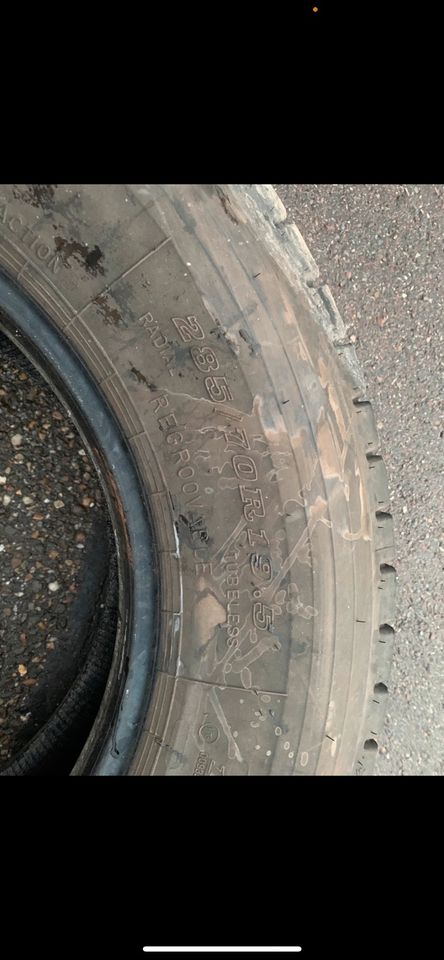 285/70R19.5 Dunlop Lkw Reifen 2 Stück Räder in Rastatt
