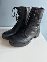Zign Stiefel Stiefeletten Gr.39 schwarz Leder klassisch Bayern - Oberasbach Vorschau