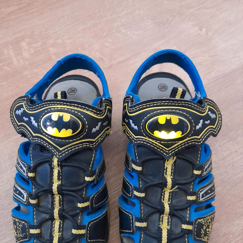 Kinder Sandalen Batman blinkend Gr.28 in Löhne