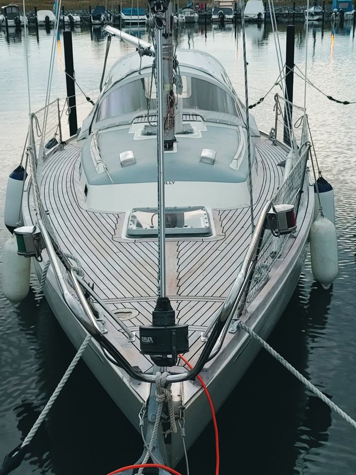 Segelyacht Wauquiez Centurion 32 in Welden