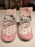 Hüttenschuhe hello Kitty Größe 15-17 Schleswig-Holstein - Hohenfelde bei Kiel Vorschau