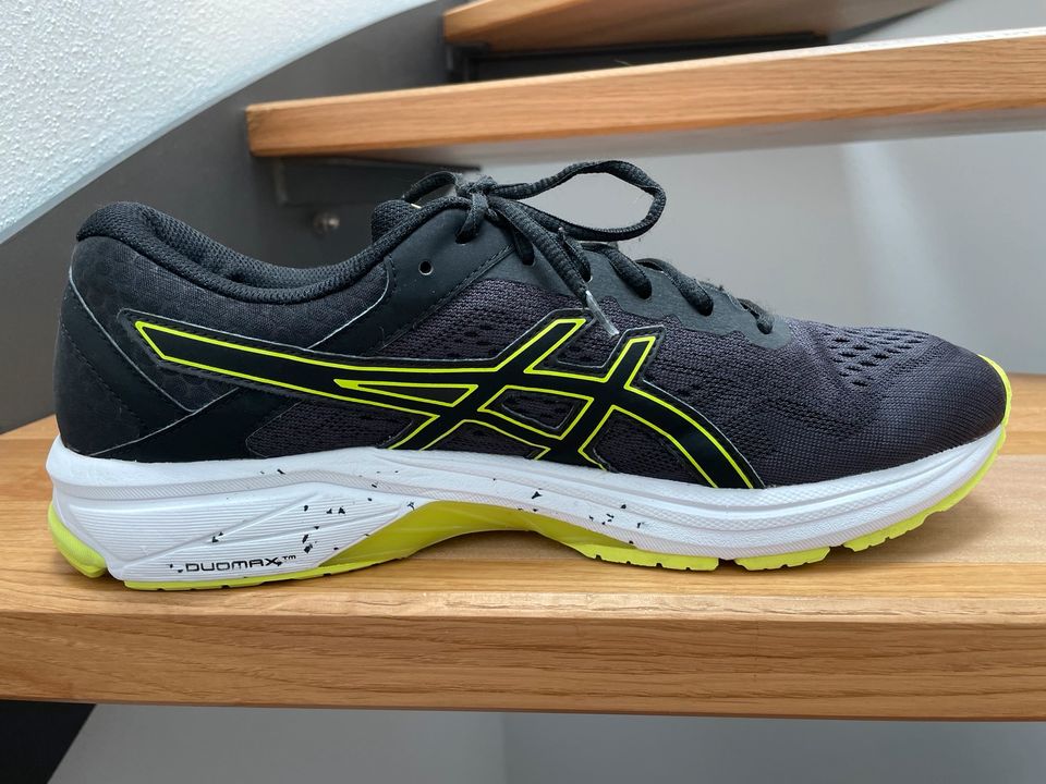 Herren Sportschuh Asics Gt-1000 6 Black/Yellow T7A4N-9007 in Wiesbaden