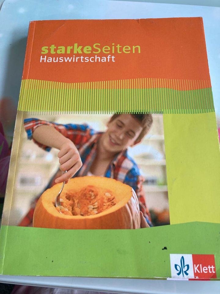 Starke Seiten Hauswirtschaft klett 9783121037308 in Dortmund