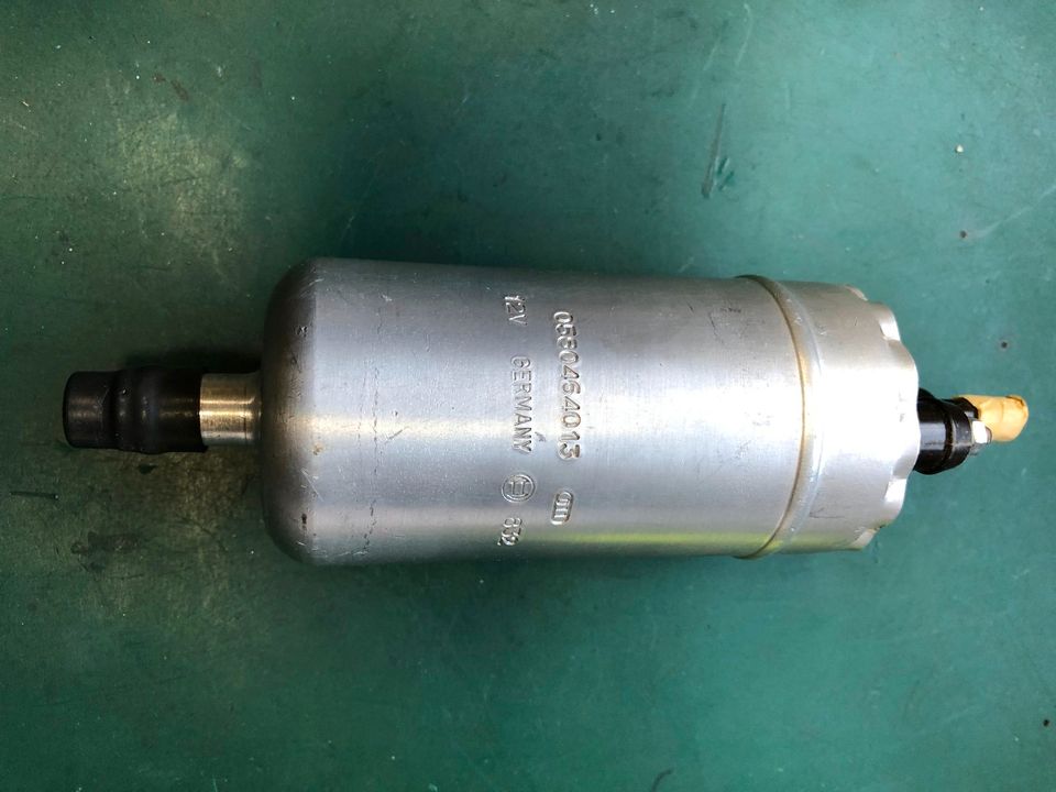 Bosch Benzinpumpe 12 Volt Neu  Nr. 0580464013 in Garching b München