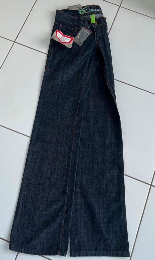 OVP ESPRIT EDC Jeans Hose PLAY Denim 25 long Five-Pocket Bootcut in Stuttgart