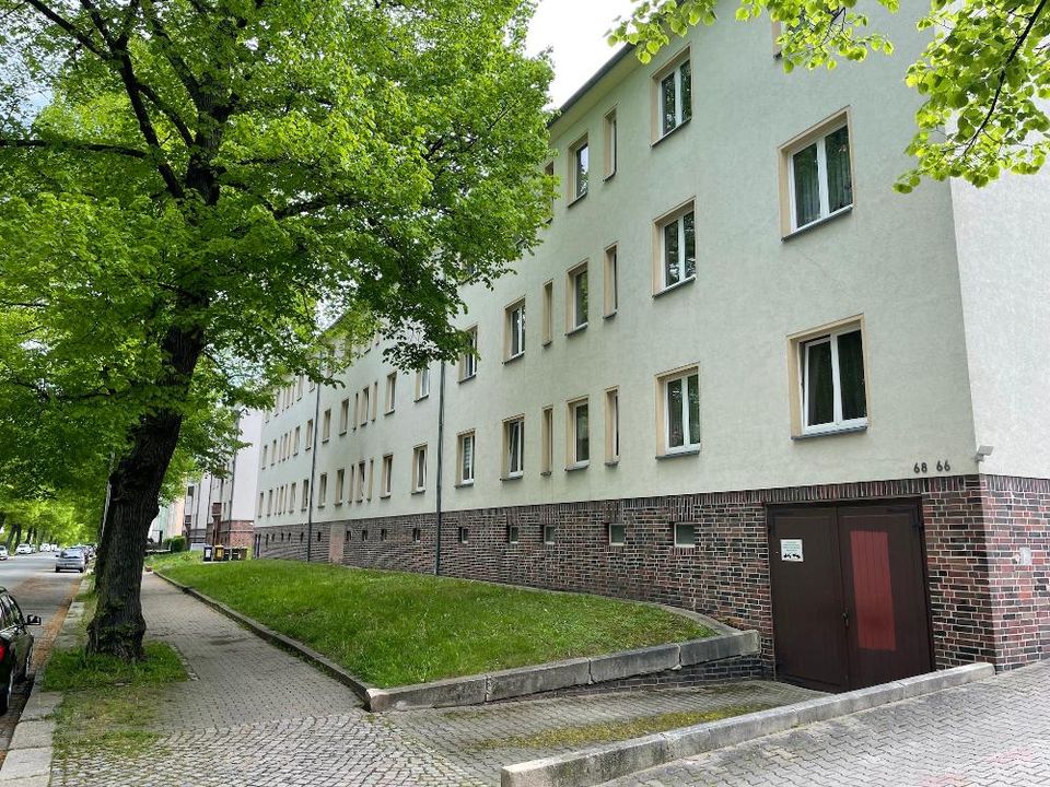 Schöne und Helle 2-Zi. Wohnung mit Südbalkon im 2.OG in Chemnitz