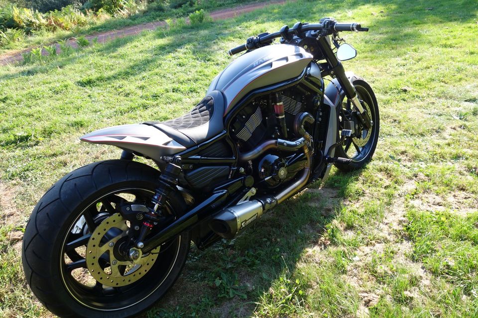 Jack Lomaxx Harley Davidson Night Rod Special Custombike in Losheim am See