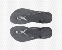 Havaianas Luna Zehentreter Sandalen grau Gr. 37 Schuhe Kiel - Ravensberg-Brunswik-Düsternbrook Vorschau