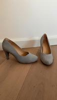 Clarks Pumps Gr. 38 graublau TOP Zustand Niedersachsen - Zeven Vorschau