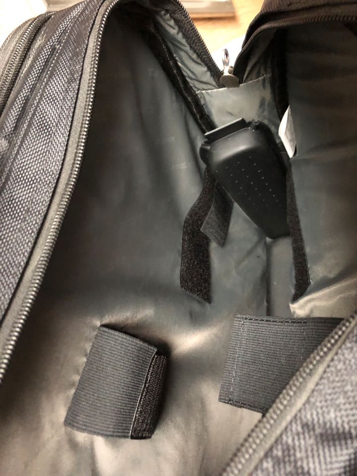 Targus Laptoptasche XXL Businesstasche Neu Schwarz in Regis-Breitingen