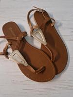 Zehentrenner Sandalen Damenschuhe Berlin - Reinickendorf Vorschau