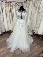 SALE! Traumhafte neue Brautkleider Gr. 36-56 bekannte Marken Niedersachsen - Stuhr Vorschau