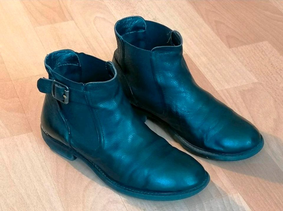 Levi's 36 Mädchen Leder Stiefel schwarz Echtleder Levis in Kassel