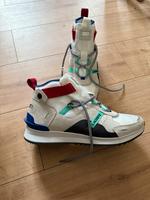 Lacoste Run Breaker 44,5 Sachsen-Anhalt - Magdeburg Vorschau