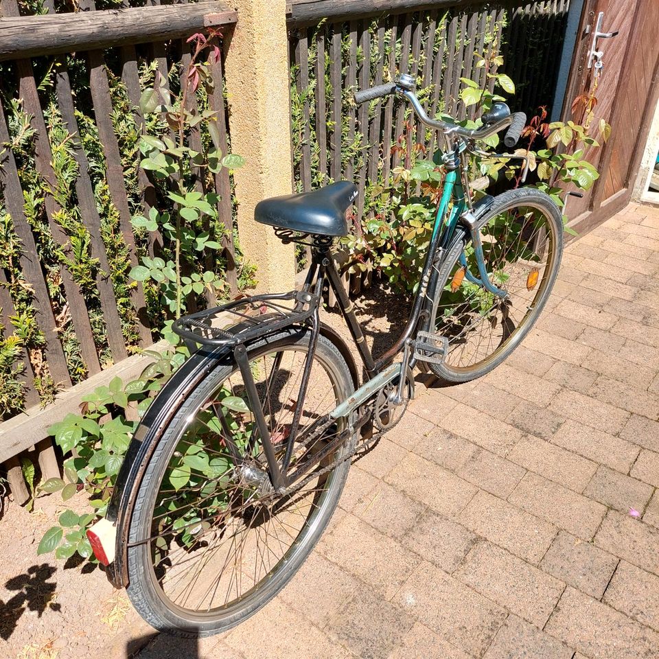 Oldtimer MIFA 28 Zoll Damenrad fahrbereit in Querfurt