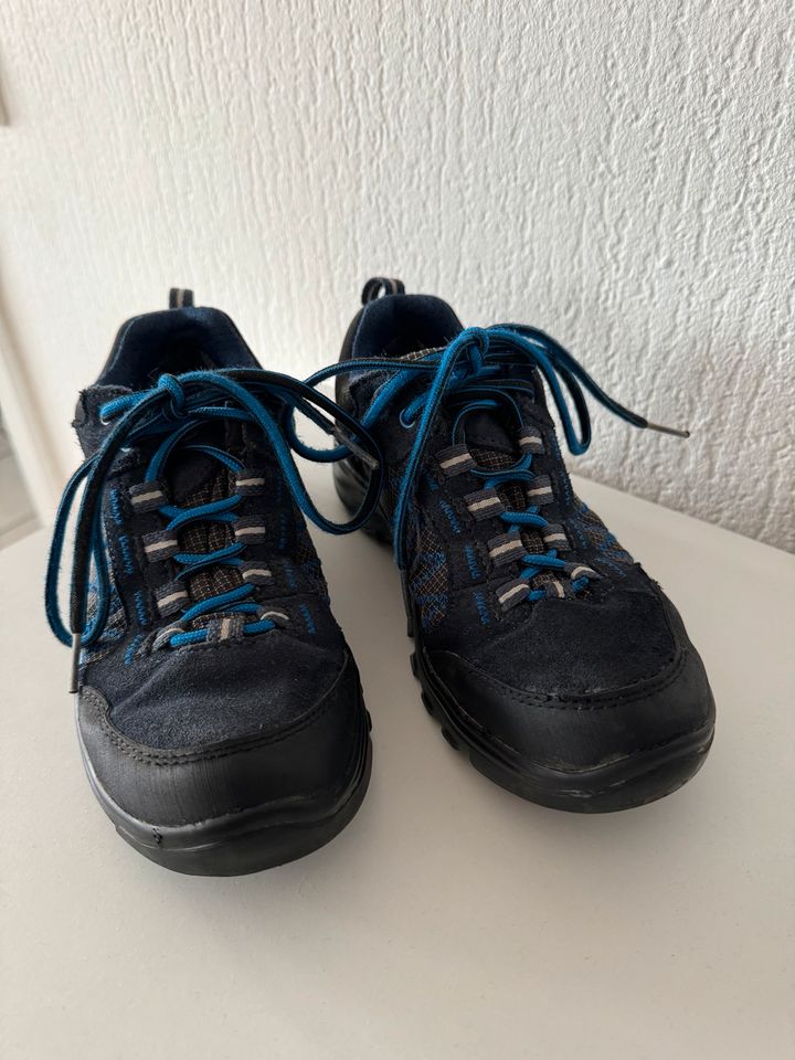 Schuhe, Wanderschuhe, Halbschuhe, CMP, wasserdicht Größe 37 in Michelstadt