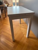 Praktischer IKEA Tisch 50 x 90 x 74 cm (ausklappbar auf 90 x 90) München - Schwabing-West Vorschau