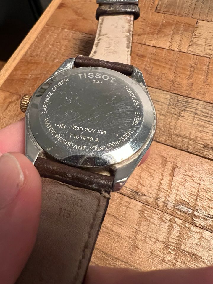 Tissot PR100 mit Lederarmband in Düsseldorf