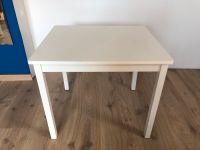 IKEA Kritter Tisch weiß Holz Kiel - Hassee-Vieburg Vorschau