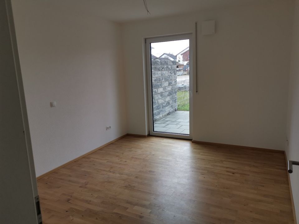 2 Zimmer Gartenwohnung in 3-Etagenhaus in Oberostendorf zu verkaufen in Oberostendorf