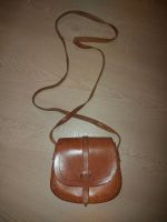 Handtasche Leder baun hellbraun Nordrhein-Westfalen - Brakel Vorschau