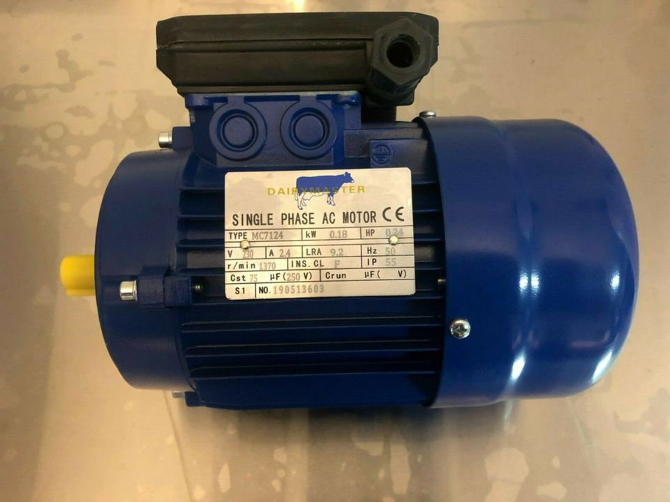 Dairymaster Single Phase AC Motor MC7124/B14 (NEU) in Ahlerstedt