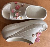 Crocs Crush plateau slides Schlappen beige neu M5 W7 37/38 Hessen - Offenbach Vorschau