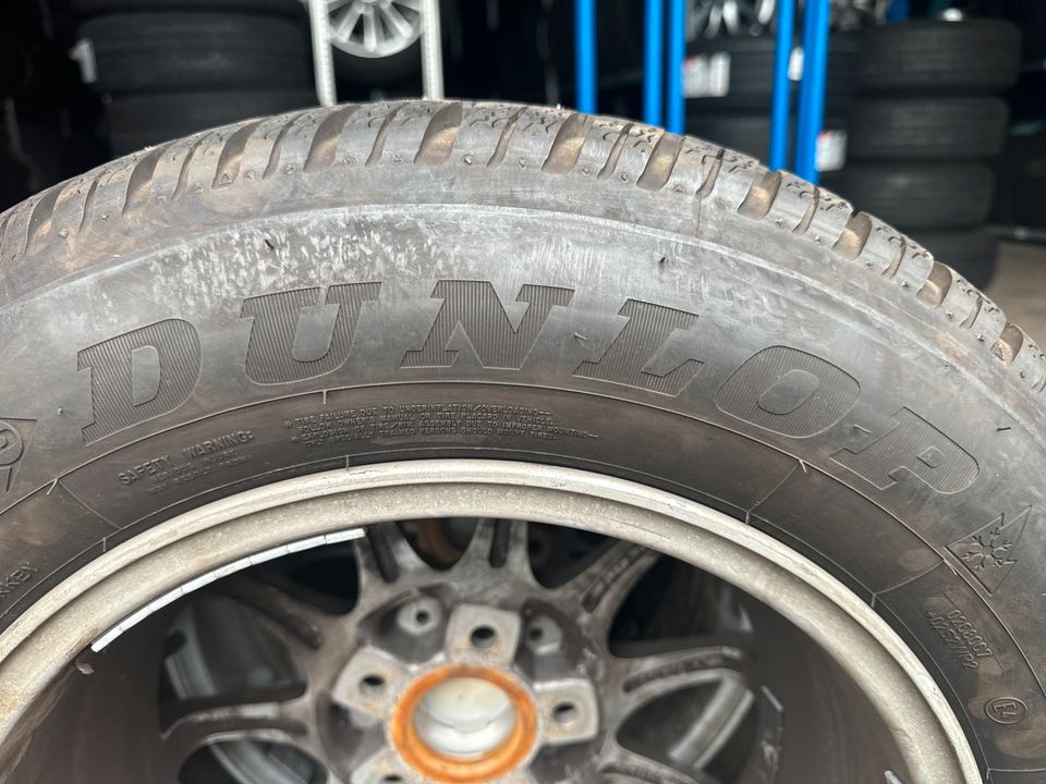 Dezent Alufelgen mit fast neuen Dunlop Winterreifen 15 Zoll Golf in Dülmen