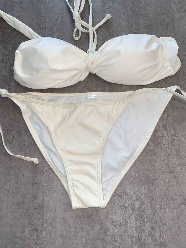 Verschiedene Bikinis in Ingolstadt