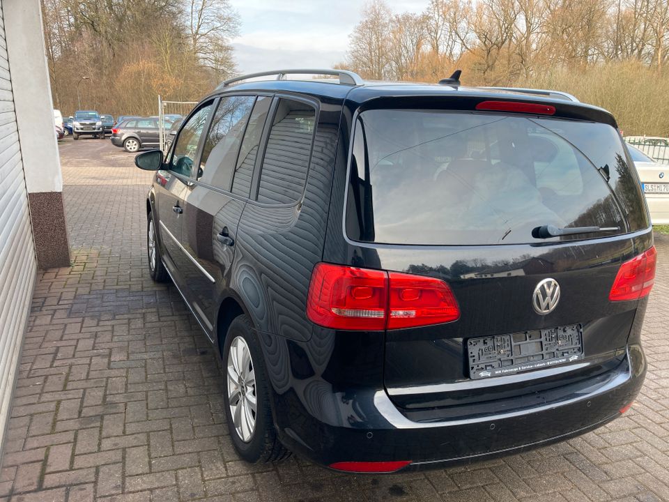 Volkswagen Touran mit Garantie/ 1,4 TSI 170PS DSG Getriebe in Lebach