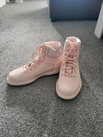 Puma Desierto Winterstiefel rosa Gr.37,5 NEU Sachsen-Anhalt - Sangerhausen Vorschau