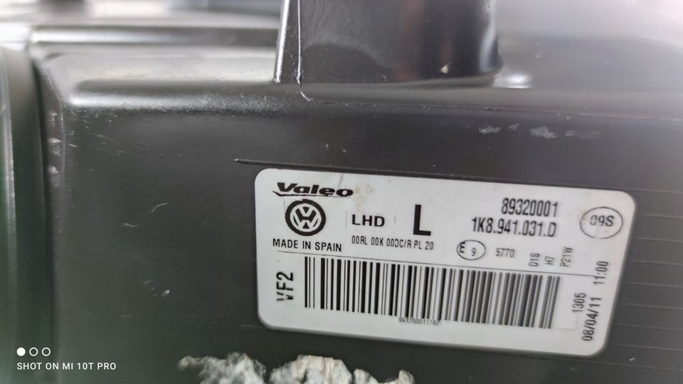 VW SIROCCO XENON LINKS RECHTS SCHEINWERFER 1K8941031D 1K8941032D in Neu-Isenburg