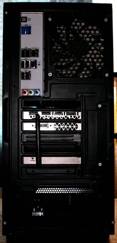X79, Xeon E5-1650, GTX 960, 32GB RAM Gaming PC in Plattenburg
