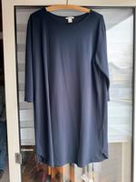 dunkelblaues Kleid Hessen - Grebenstein Vorschau