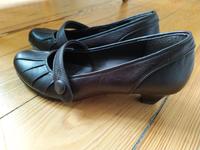 Schuhe, Pumps, braun, Größe 37 Kreis Ostholstein - Eutin Vorschau
