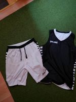 SPALDING basketball Trikot mit Hose, beidseitig tragbar, Gr. S Niedersachsen - Wildeshausen Vorschau