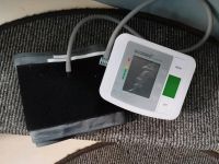 Blutdruckmessgerät mit Schutzfolie Top Zustand Nordrhein-Westfalen - Euskirchen Vorschau