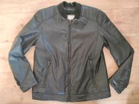 ** ZARA ** Fake Lederjacke Gr. 164 gefüttert Jacke Baden-Württemberg - Ehingen (Donau) Vorschau