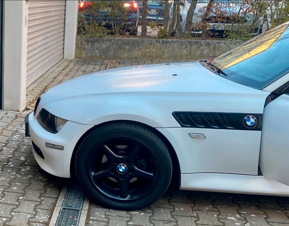 Bezahlbares James-Bond-Auto - BMW Z3 Roadster 1.9i in Ostfildern