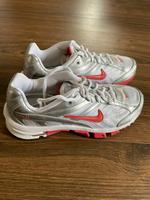 Nike Air - Laufschuhe - Damen - Größe 40 - wenig getragen Hessen - Ronshausen Vorschau