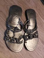 Schöne neue  Leder Latschen Sandalen Gr 37 von ESPRIT Bronze Neu Pankow - Weissensee Vorschau