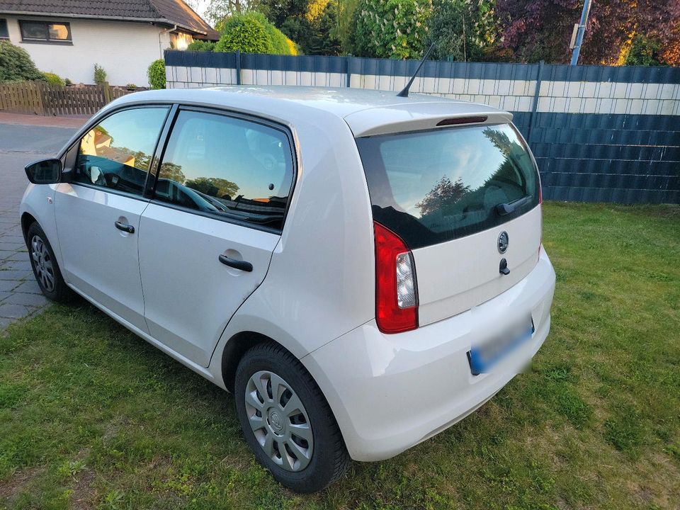 Skoda Citigo, 4 Türen, weiß, wegen Neuanschaffung zu verkaufen in Oyten